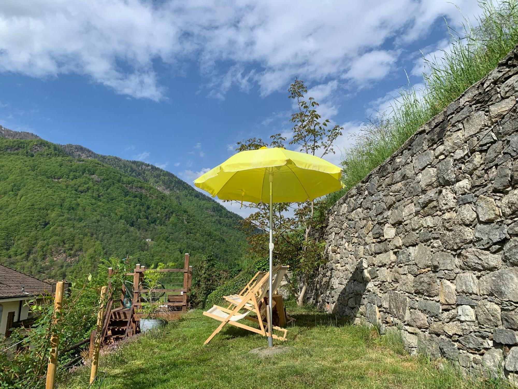 Casa Gialla Russo Екстер'єр фото